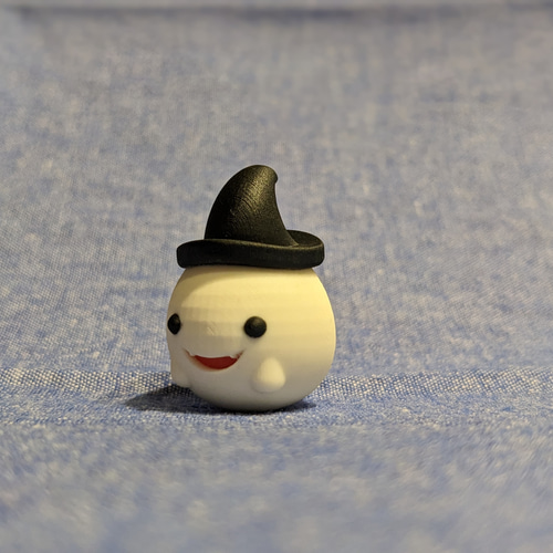 おばけちゃん 魔女帽子装備 ハロウィン 置物 その他置物 kamotan 通販