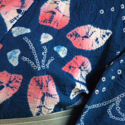 ◇現代 有松鳴海絞 浴衣◇アウトレット【紺 他】百合の花が