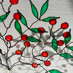 ワイヤークラフト　レジン　千両　赤い実　スワッグ　ガラス絵の具　正月　クリスマス　 3枚目の画像