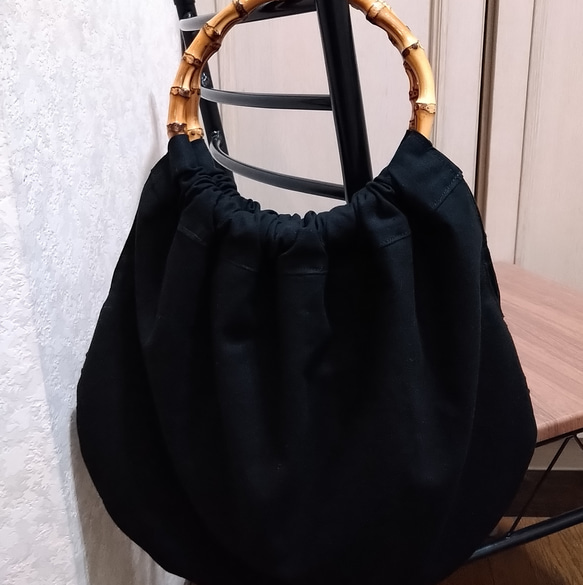 バンブー持ち手のバッグ＊mina perhonenのファブリックを使って＊タンバリン黒（片面黒無地）ミナ        Ω 人気・おすすめ｜使いやすい・旅行におすすめ 品質保証 全国発送