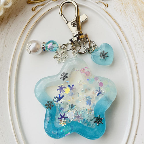 【ゆきゆっきー❄様】983.天然石　琉球ガラス　雪　鹿　レジン　キーホルダー 0bdf55253e38dfa78699ce989323cb