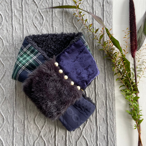 アクセサリー感覚の上品マフラー♪ネイビー・チェック柄＊上品マフラー