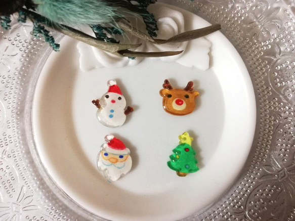 選べる4種類♪サンタとトナカイとツリーと雪だるまのクリスマスピアス
