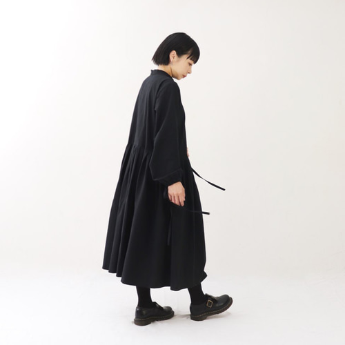 リボンワンピース ローウエスト切替 黒 S,Mサイズ ワンピース ago