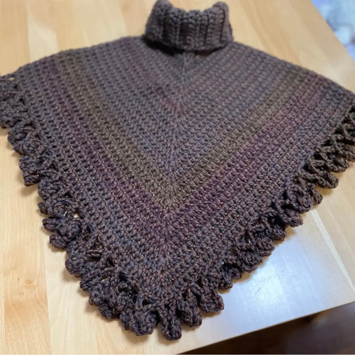 ⭐︎handmade⭐︎手編み ポンチョ ニット・セーター ⭐︎handmade⭐︎手編み ポンチョ ニット・セーター