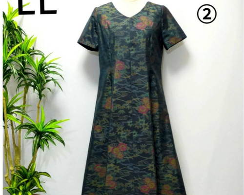 Kartoffeln様オーダーページ】②女物着物リメイク 青花柄 ワンピース