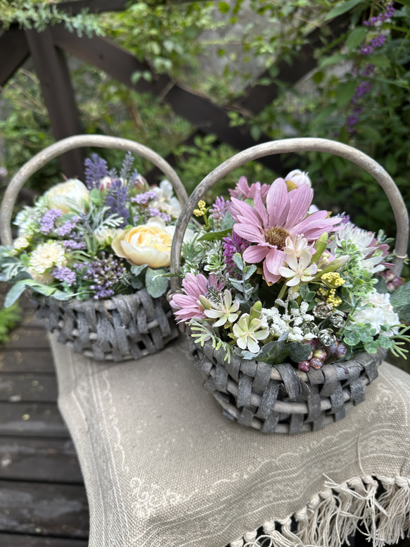お値下げ）アーティフィシャルフラワーの花籠♡ アートフラワー