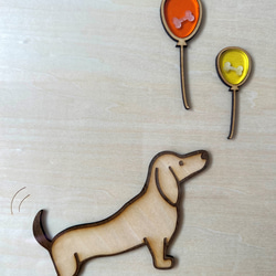 『犬と風船』【真鍮金具×アクリル×木のアートパネル】ご自宅やプレゼントに☆ 7枚目の画像