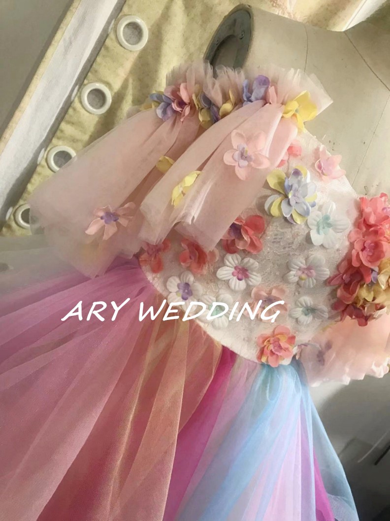 高品質！レインボーカラードレス 虹色 オフショル フィッシュテール お呼ばれ/2次会 謝恩会/ ショートインロング