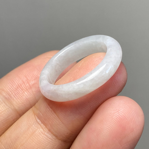ARG23-209 白磁 16.5号 ミャンマー産 天然 本翡翠 リング くりぬき