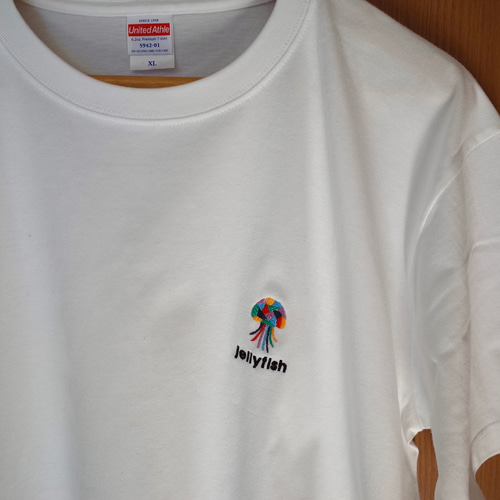 jellyfish クラゲ モザイク調 ワンポイント刺繍Tシャツ 6.2oz
