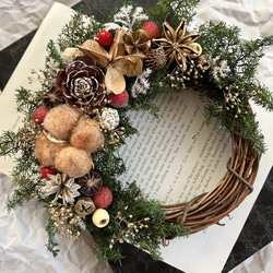 アンティークベルのクリスマスリース プリザーブドフラワー ブルガリ