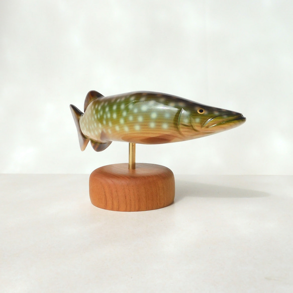 パイク （木・魚・置物・釣り） Northern pike / fish / wood / animal 2枚目の画像