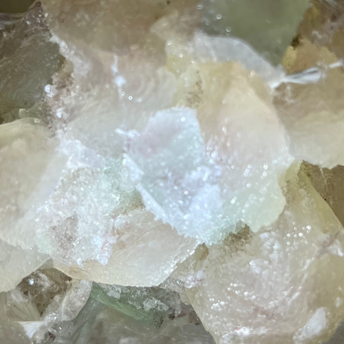 天使の水晶✨グリーンアポフィライト原石魚眼石スチルバイト