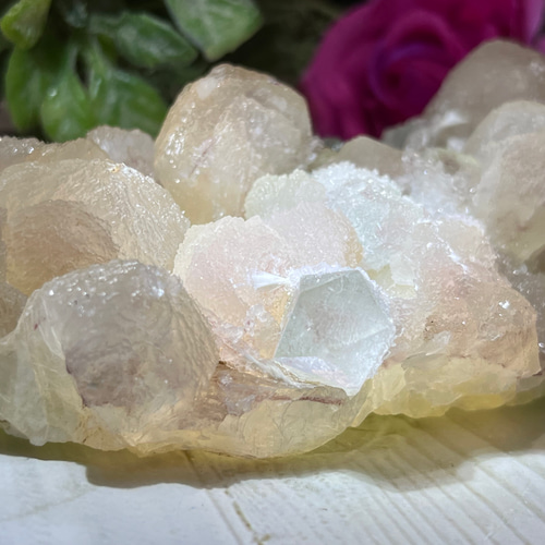 天使の水晶✨グリーンアポフィライト原石魚眼石スチルバイト