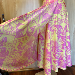 【ラップスカート】ハワイアンラップスカート(ハイビスカス ティアレ レフア プルメリア ピンク)ハワイアンファブリック♪ 1枚目の画像