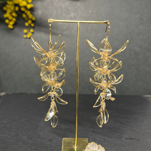 藤の花 ディップアートのフラワーロングピアスorイヤリング - N