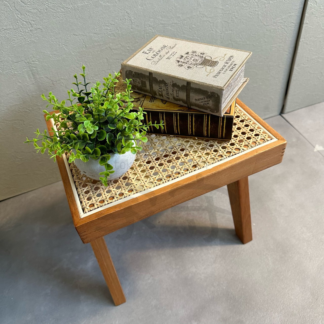 リプロダクト Jeanneret 専用出品 Easy Pierre Chair