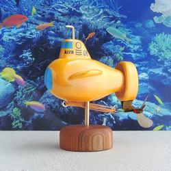 潜水艇アルビン　wooden submarine 1枚目の画像