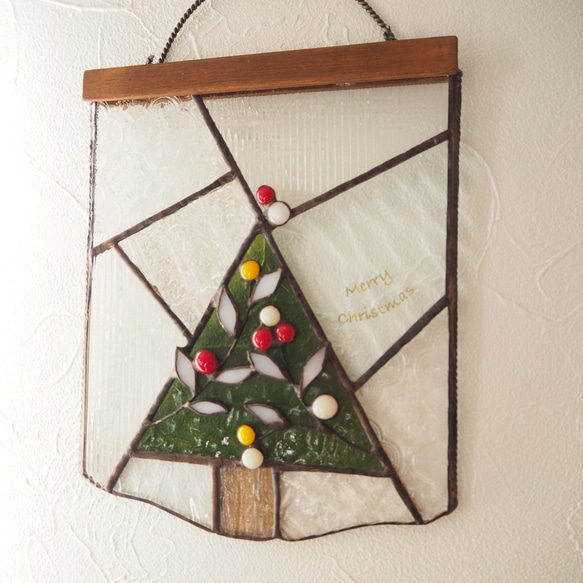 ステンドグラスのクリスマスツリータペストリー（グリーン） その他