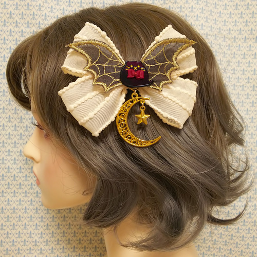 月夜のドラキュラにゃんこ リボンヘアクリップ 生成◇バニラ 黒猫