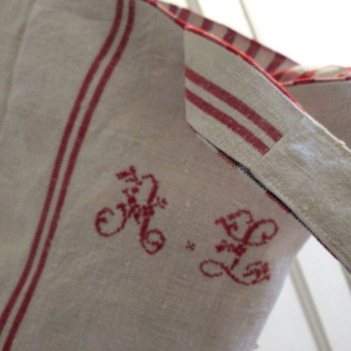 フランスアンティーク花文字手刺繍イニシャルのリネンとドイツ フランスアンティーク花文字手刺繍イニシャルのリネンとドイツ