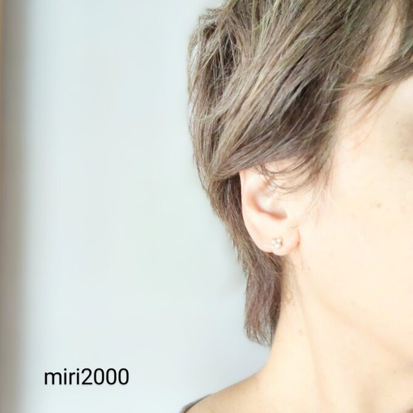 96 シルバーカラーでとってもクールでかっこいいピアスorイヤリング 96