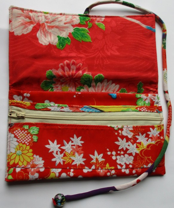 ７４０２　花柄の着物で作った和風財布・ポーチ　#送料無料 5枚目の画像