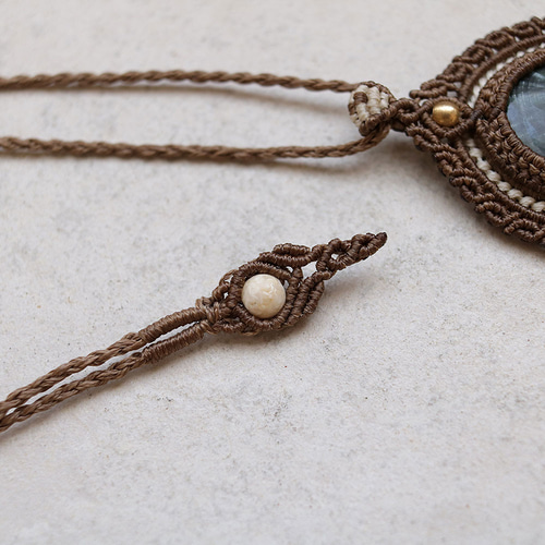 マクラメ編み セラフィナイト　シンプルフレーム マクラメネックレス マクラメ編み セラフィナイト シンプルフレーム マクラメ