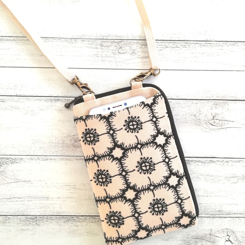 SALE☆ミナペルホネンanemone L字ファスナー,スマホポシェット