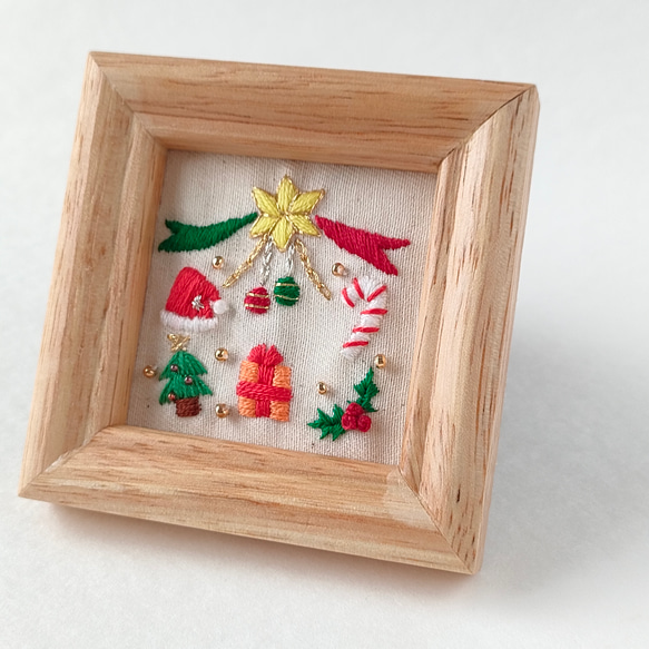 クリスマス飾りのミニ刺繍フレーム　壁飾り　インテリア雑貨　オーナメント 2枚目の画像