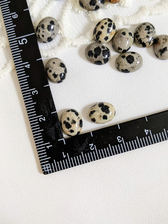 天然石 ダルメシアンジャスパー オーバル カボション 10✕8㍉ 4個 パーツ 6枚目の画像