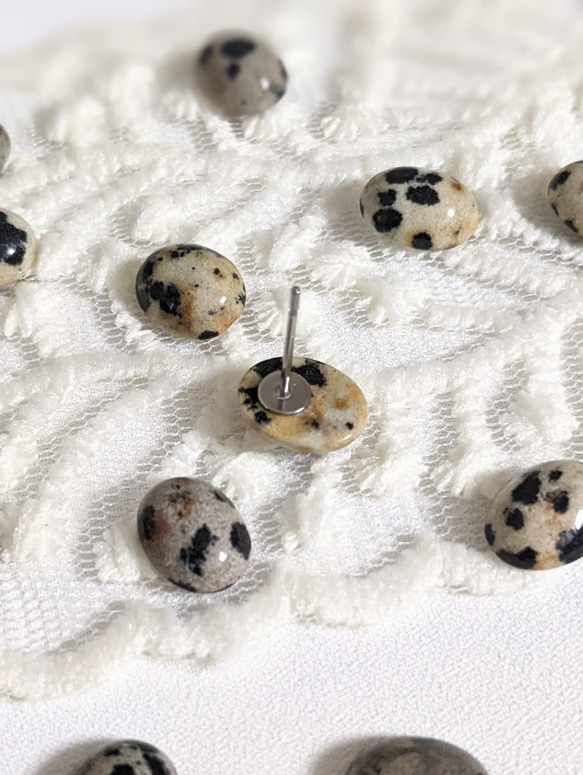 天然石 ダルメシアンジャスパー オーバル カボション 10✕8㍉ 4個 パーツ 5枚目の画像