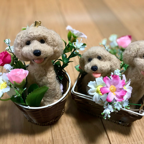 花束のオーダーメイド☆キーホルダー ☆羊毛フェルト☆犬 猫 うさぎ 鳥 