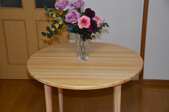 ダイニングテーブル　丸98cm  サークル　無垢のヒノキ　　 1枚目の画像