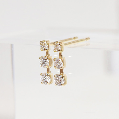 14金　お花　0.20ctダイヤモンド　ピアス 14金 お花 0.20ctダイヤモンド ピアス ダイヤモンド ピアス 0.14