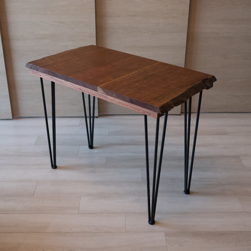 古材使用)耳付きブビンガ(無垢)の天板にアイアンレグのサイドテーブル