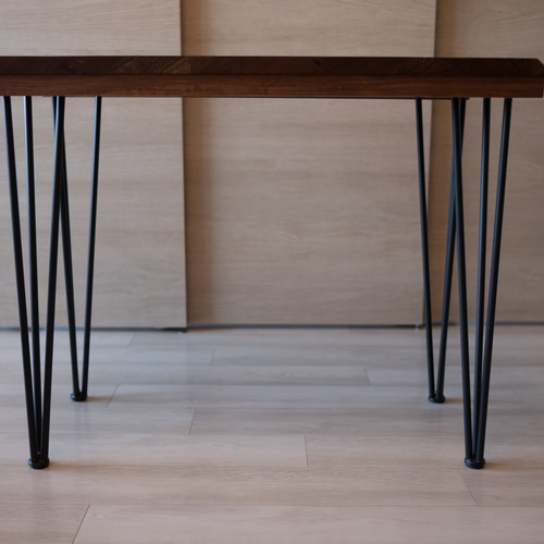 古材使用)耳付きブビンガ(無垢)の天板にアイアンレグのサイドテーブル