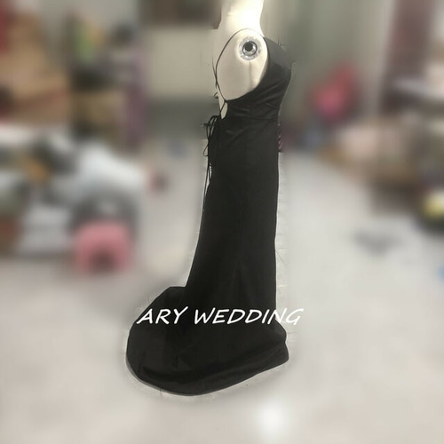 上品！パーティードレス 黒 キャミソール Vネック 背中見せ スレンダー  