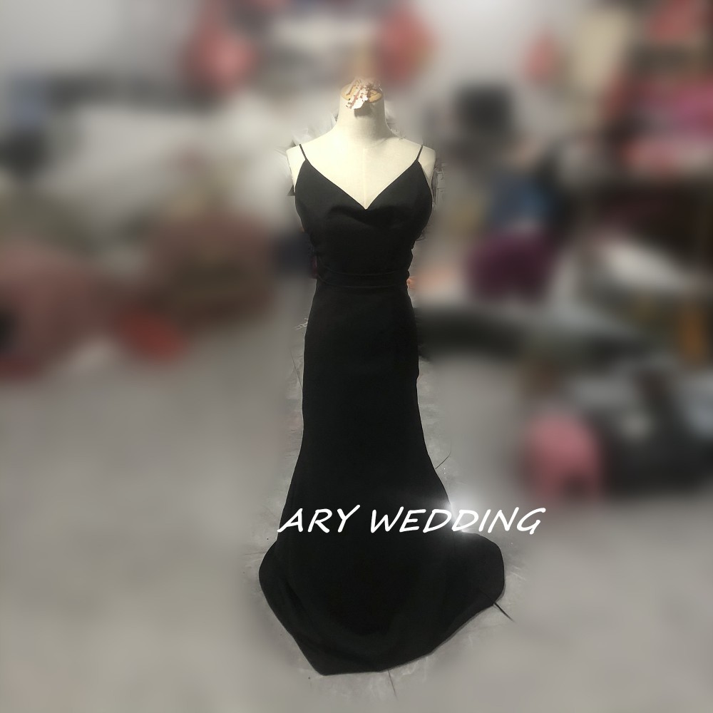 上品！パーティードレス 黒 キャミソール Vネック 背中見せ スレンダーライン エレガント クラシカル シアーな美しさ