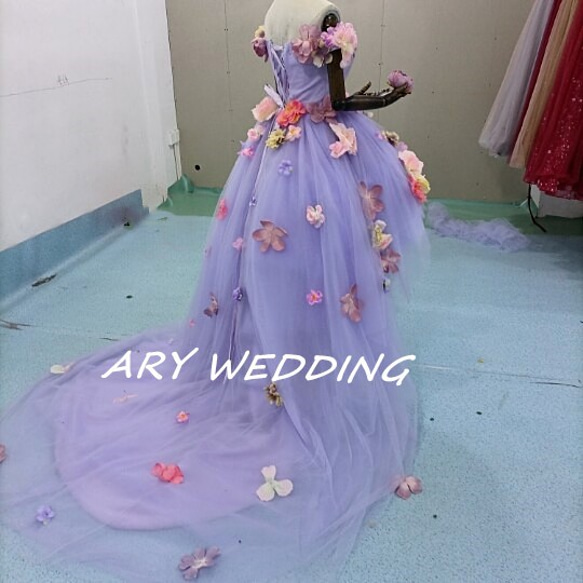 高品質！カラードレス 薄紫 フィッシュテール 花モチーフ 可愛い  プリンセスライン  花嫁 10枚目の画像