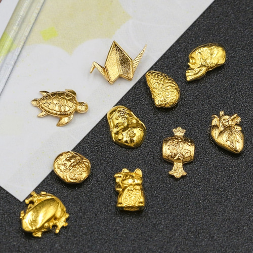 純金 招き猫のお守り(大)】御守り 縁起物 商売繁盛 千客万来