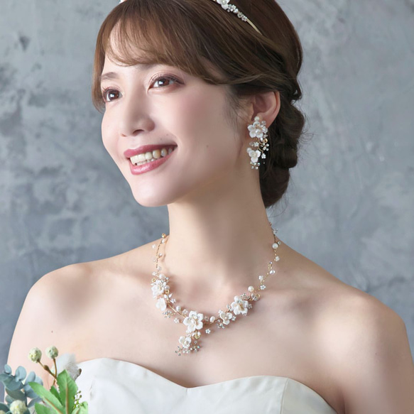 フローラルブーケ淡水パールネックレスセット･ゴールド(FPN-20g)|花嫁 ウエディング 結婚式 花 小枝 ナチュラル 2枚目の画像