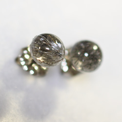 (1 件) 黑色電氣石石英耳環（6 毫米，鈦柱） 第3張的照片