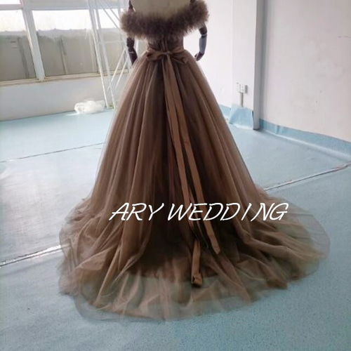 高品質！コーヒーの色 3wayウエディング カラードレス 取り外しオフ  