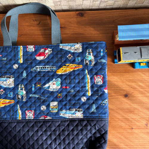 サイズオーダー可】電車柄キルティングレッスンバッグB【入園入学に