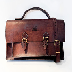 誰でも画家になれる鞄セット 創造の探求へ導く画家の鞄/painter's satchel guiding creative