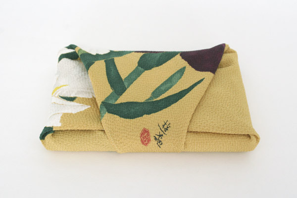 風呂敷　ふろしき　包み　友禅　絹100%　日本製　結婚祝い　お祝い　ギフト　名作　小倉遊亀　花菖蒲　45cm/75幅