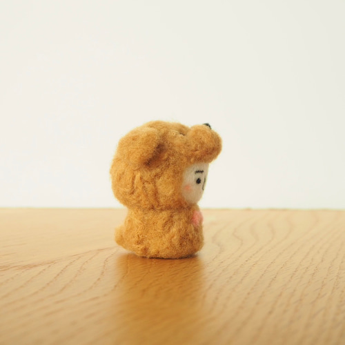 羊毛フェルト トイプードル（手乗りサイズ） 羊毛フェルト＞手のりサイズのミニこけし（トイプードル） 羊毛