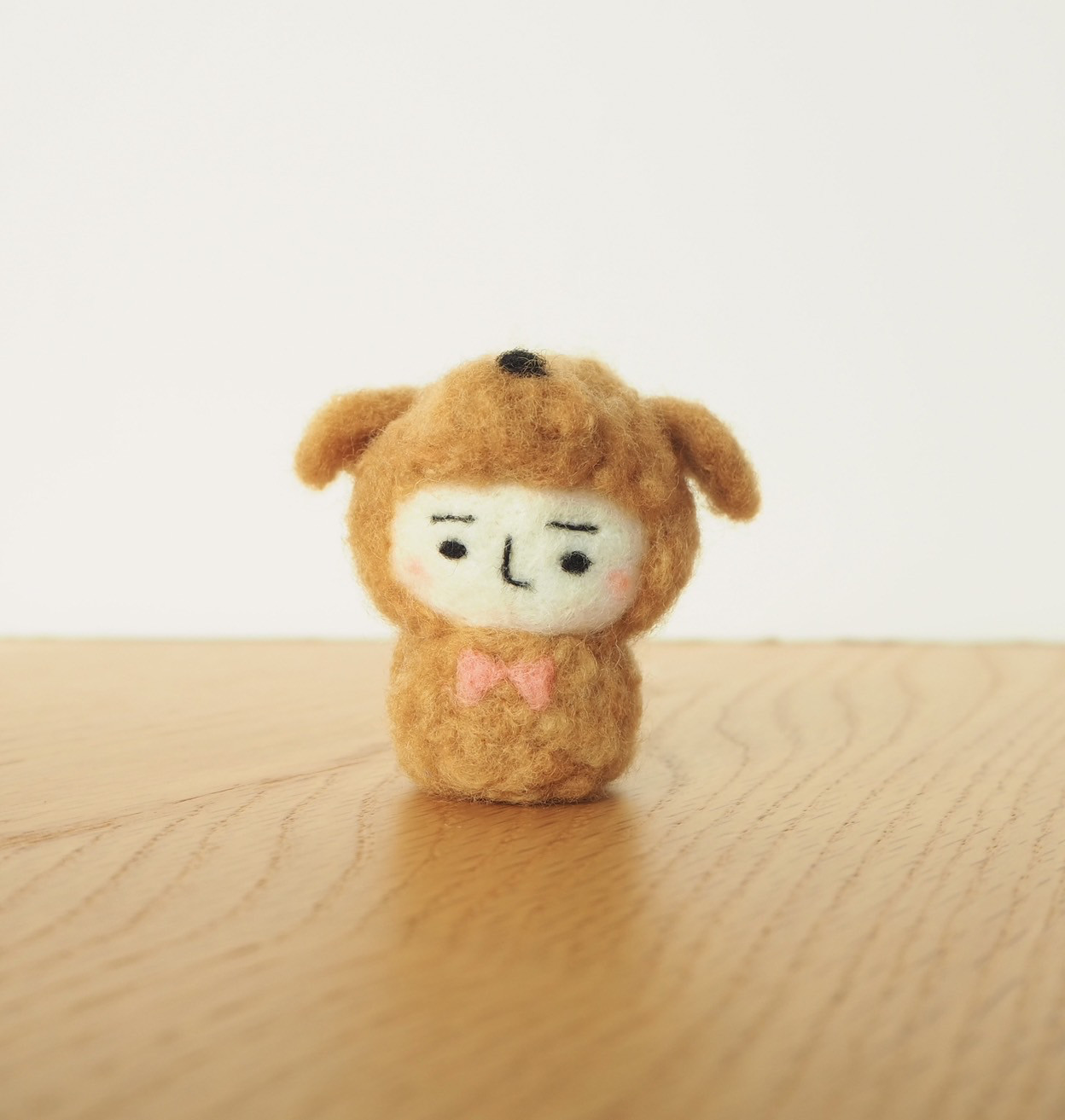 【チャルコ】羊毛フェルト*パグ＆白いトイプードル*ミニサイズ チャルコ様専用】羊毛フェルト*パグ＆白いトイプードル*ミニサイズ